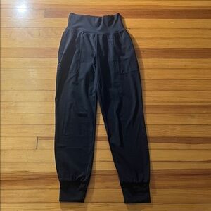Athleta Black Salutation Jogger Pants